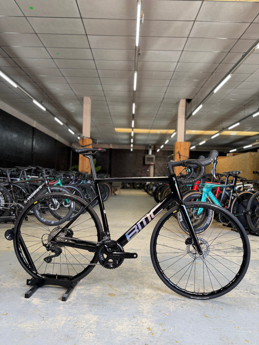 SHOWROOM BMC Teammachine SLR Carbon Racefiets