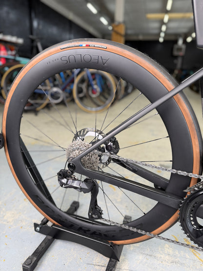 1000km Trek Madone SLR7 Di2 Carbon Racefiets