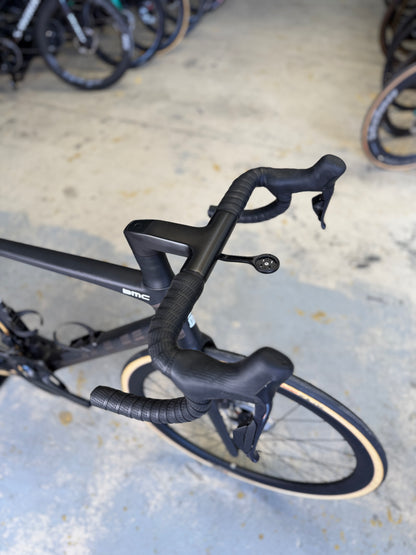 NIEUW BMC Teammachine SLR01 Di2 Carbon Racefiets