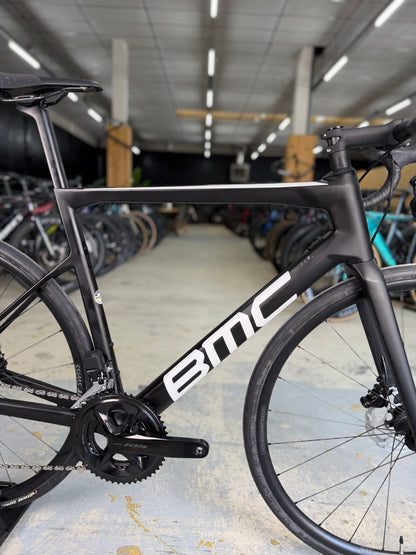 NIEUW BMC Teammachine SLR FIVE Di2 Carbon Racefiets