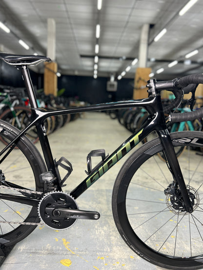 Giant TCR Advanced Pro 0 AXS Carbon Road Bike
