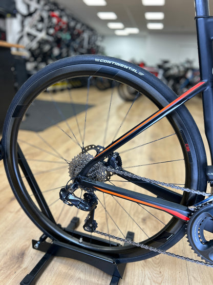 1000 km BMC Roadmachine 01 Di2 Carbon Racefiets