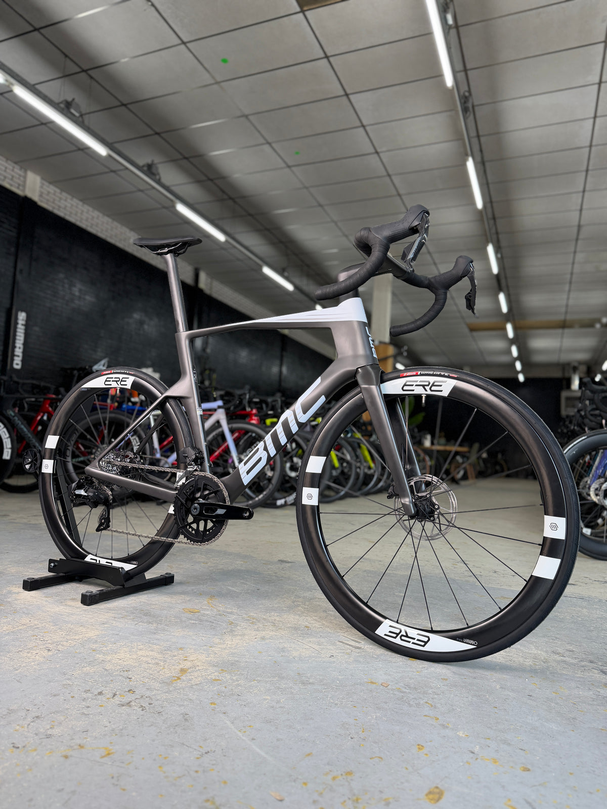NEW BMC Teammachine R 01 AXS Carbon Road Bike