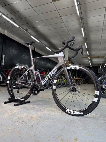 NEW BMC Teammachine R 01 AXS Carbon Road Bike