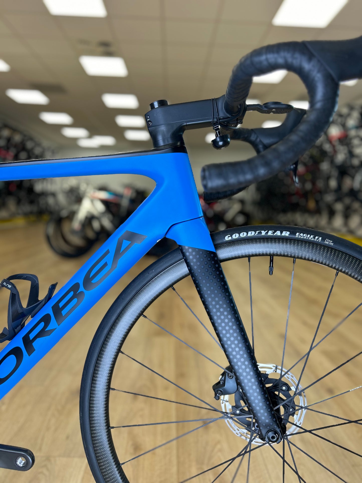 Orbea Orca M21 Full Carbon AXS disc Racefiets