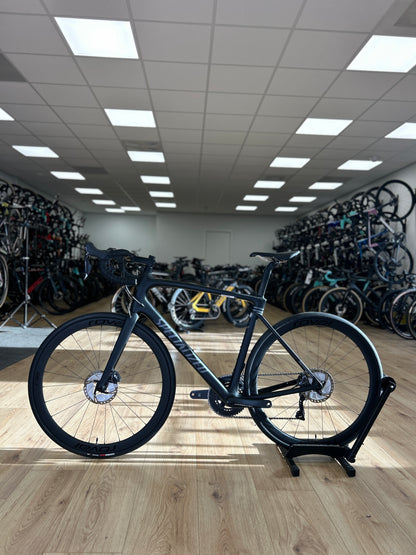 Specialized Roubaix Expert Di2 Carbon Road Bike