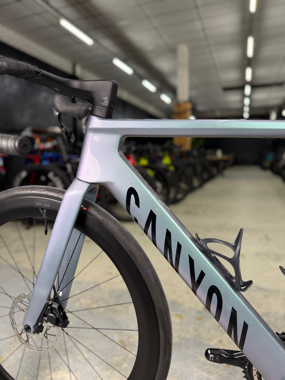 1000km Canyon Aeroad CF SLX AXS Carbon Racefiets