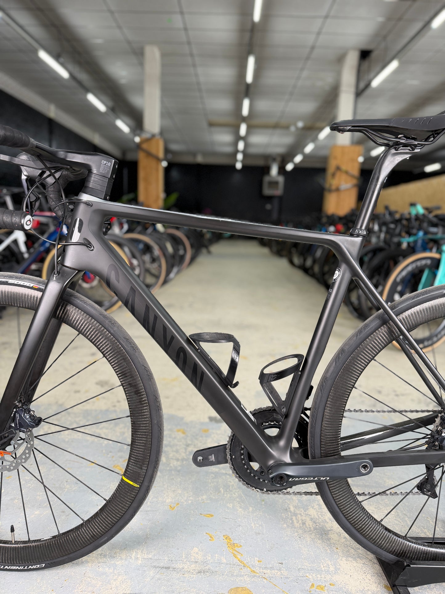 Canyon Ultimate CF SL Di2 Carbon Racefiets