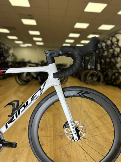 Ridley Helium Disc AXS Carbon Racefiets