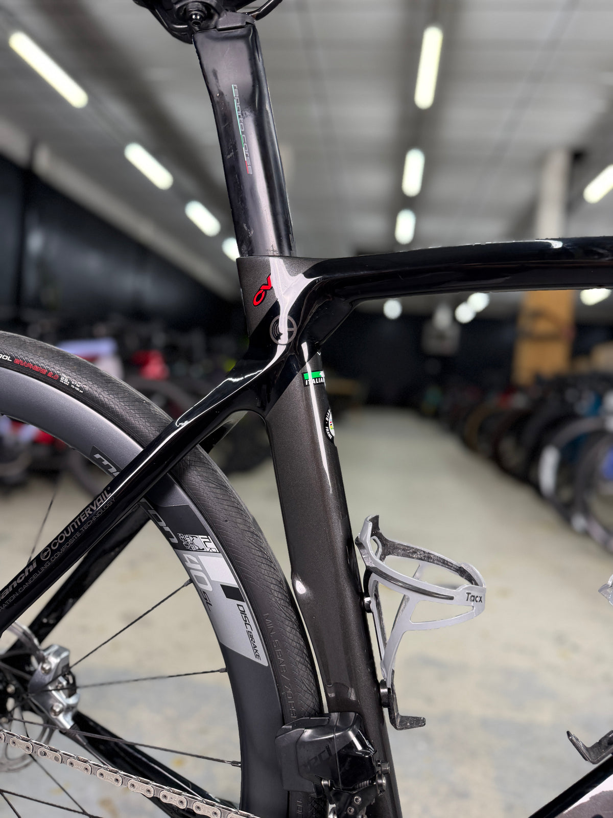 Bianchi Oltre XR4 SRAM RED eTap Carbon Racefiets