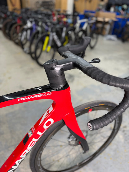 Pinarello F eTap Red Carbon Racefiets