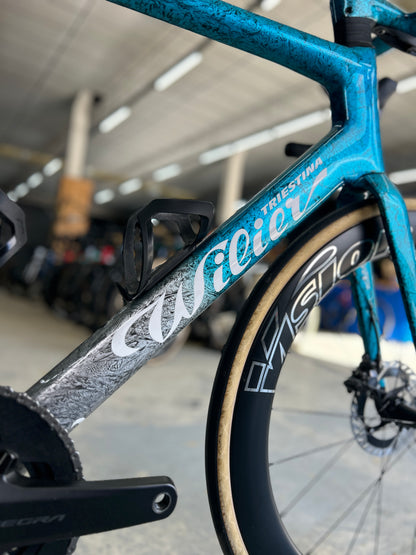 Wilier Filante SLR Di2 Carbon Road Bike