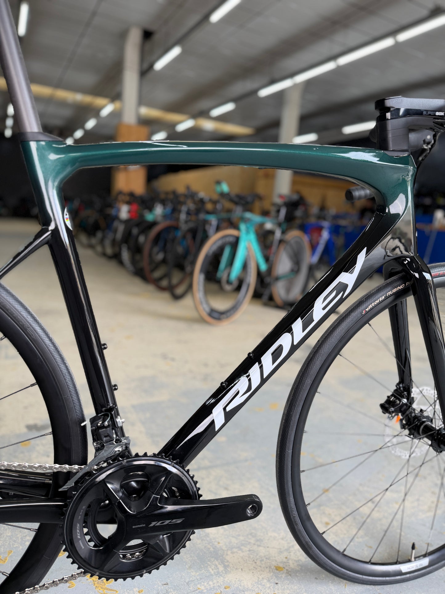 NEW Ridley Fenix SLiC Carbon Road Bike