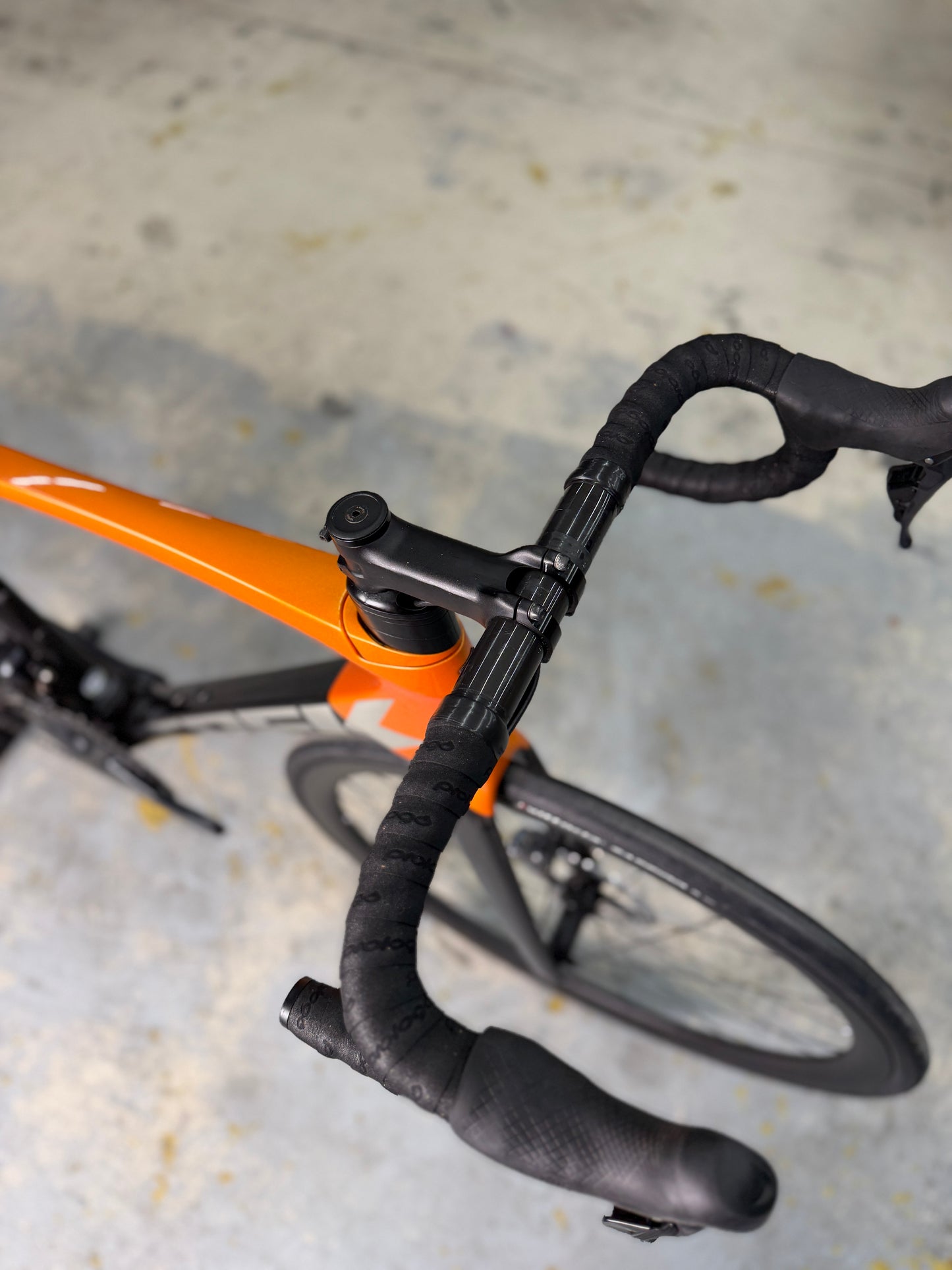 Trek Emonda SL7 Di2 Carbon Road Bike