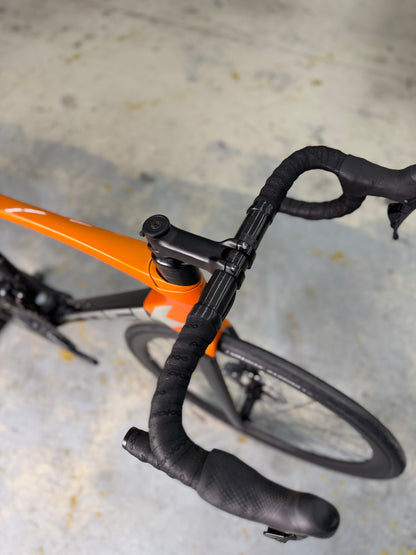 Trek Emonda SL7 Di2 Carbon Road Bike