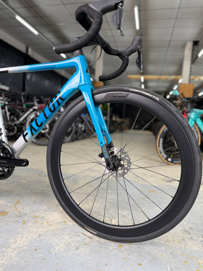NIEUW Factor O2 Di2 Carbon Racefiets