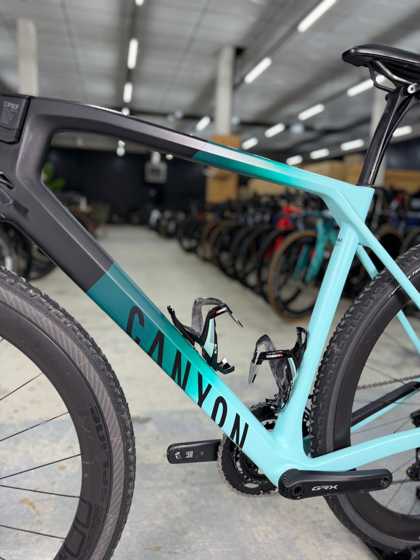 Canyon Grail CF SLX 8 Di2 Gravel Fiets