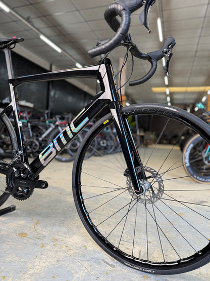 SHOWROOM BMC Teammachine SLR Carbon Racefiets