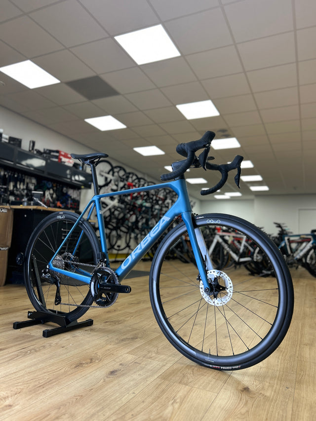 0km Showroom Model Orbea Orca M30i Di2 Carbon Racefiets