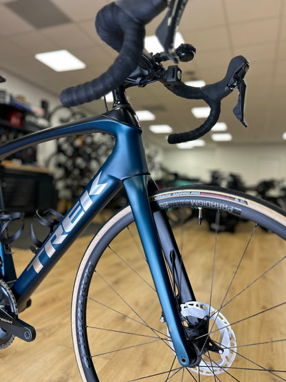 Trek Domane SL6 Disc Carbon Road Bike