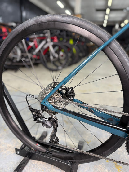 Giant Defy Carbon Racefiets