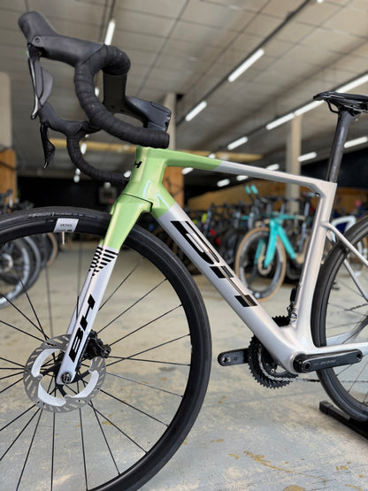 NIEUW BH RS1 Di2 Carbon Racefiets
