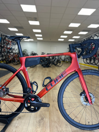 Cube Agree C:62 Race Carbon Racefiets