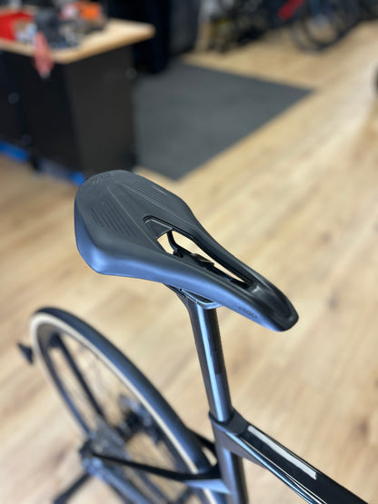 BMC RoadMachine 01 Di2 Carbon Road Bike