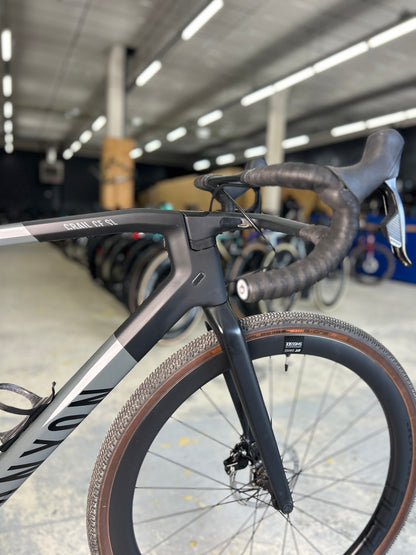 Canyon Grail CF SL7 AXS Gravel Fiets