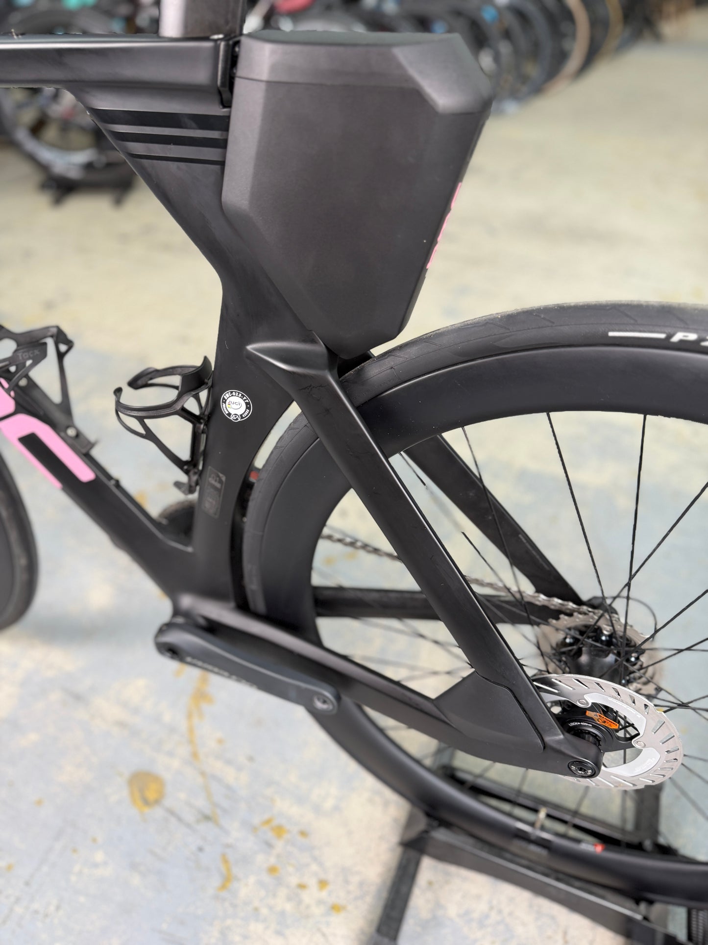100km BMC Timemachine 01 ONE Di2 Carbon TT