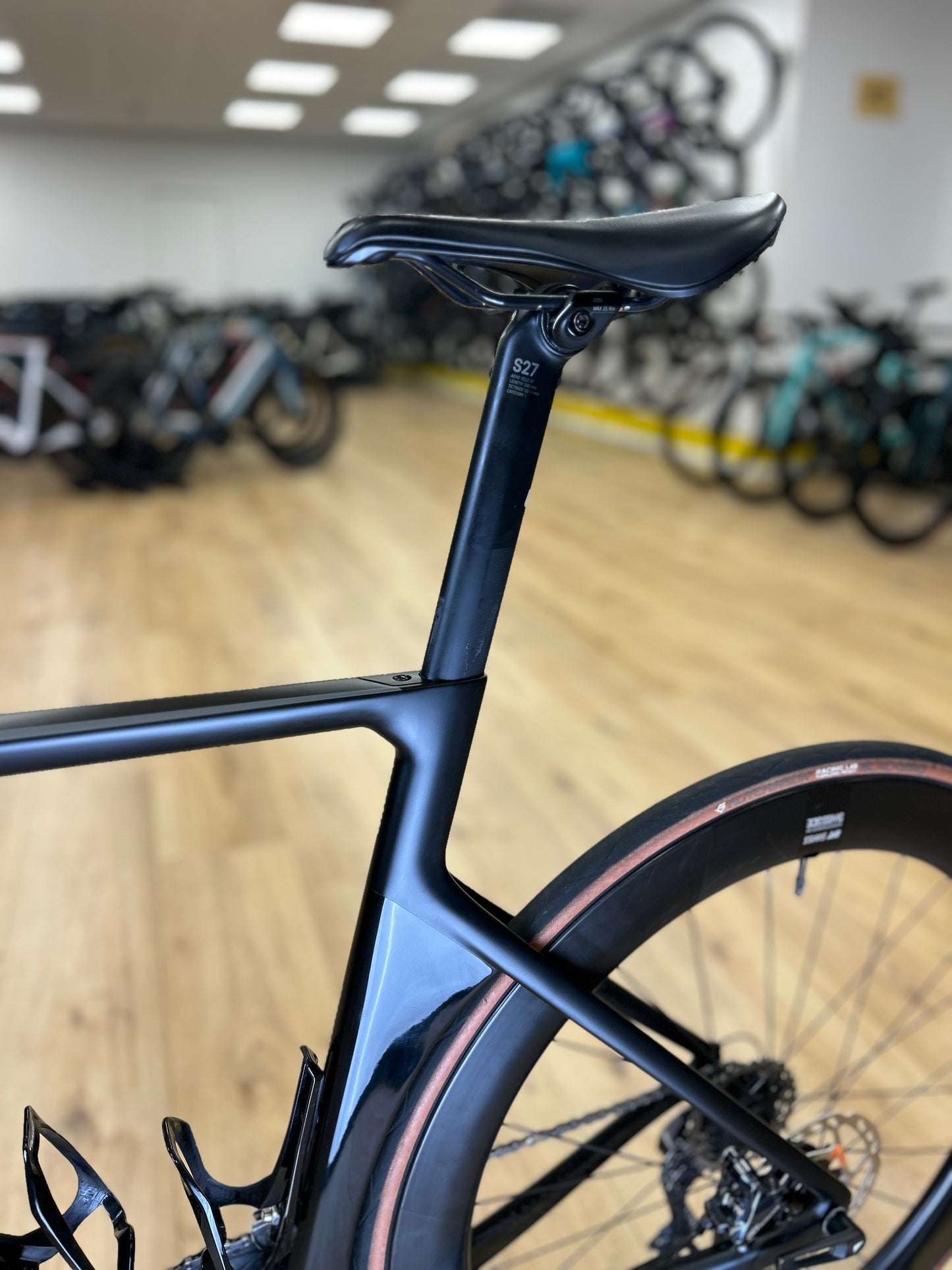 Canyon Aeroad Di2 Carbon Racefiets