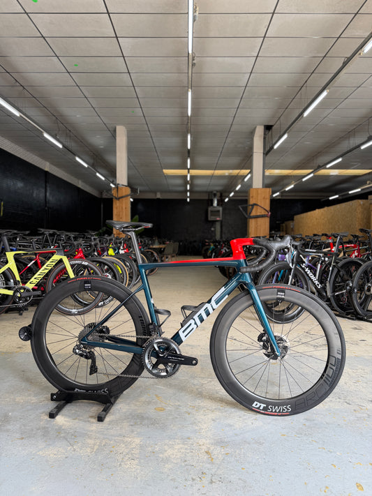 BMC Teammachine SLR01 Dura Ace Di2 Carbon Road Bike
