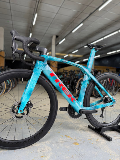Trek Madone SLR Di2 Carbon Road Bike