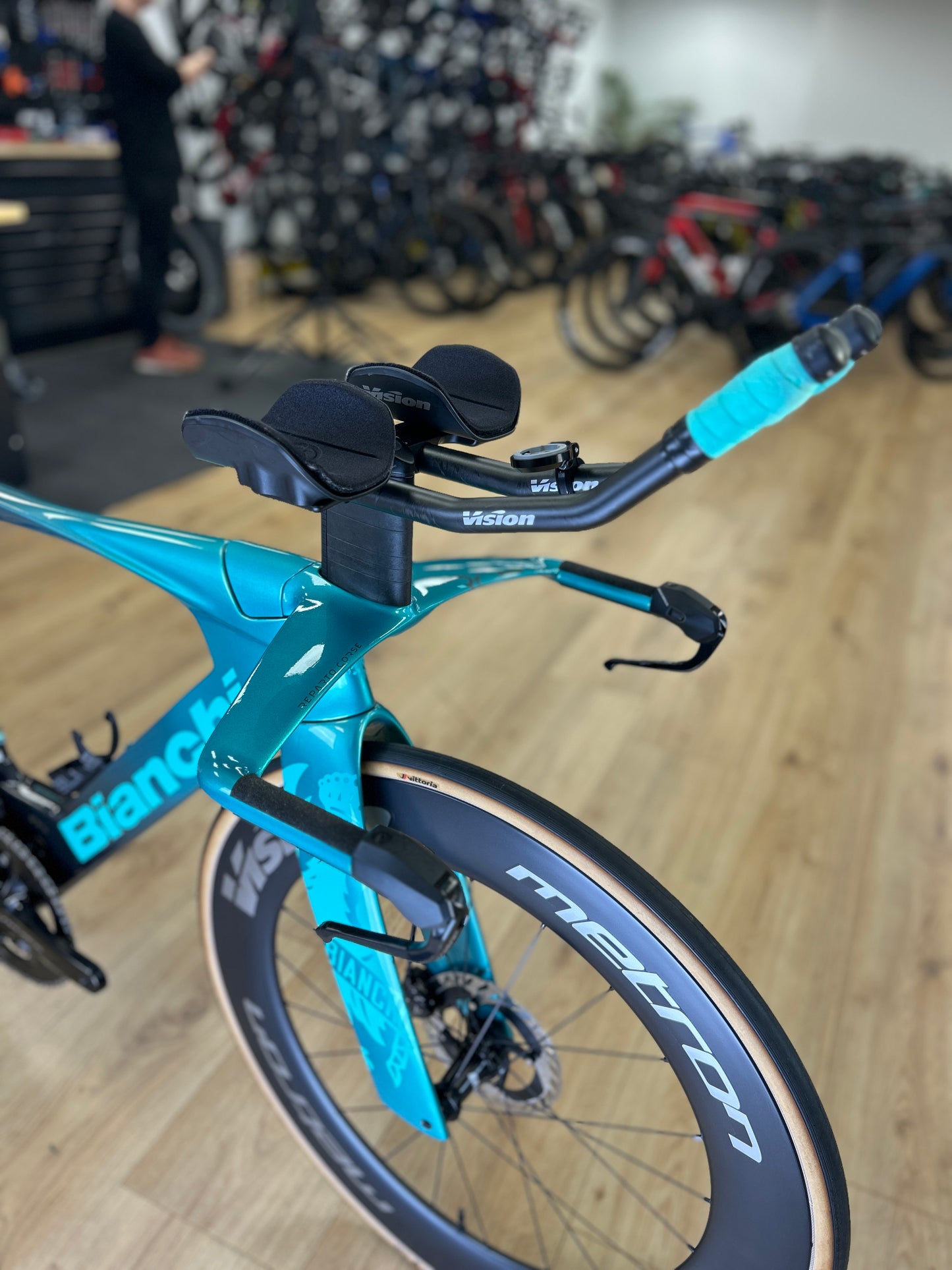 Bianchi Aquila RC Disc Di2 Carbon Racefiets