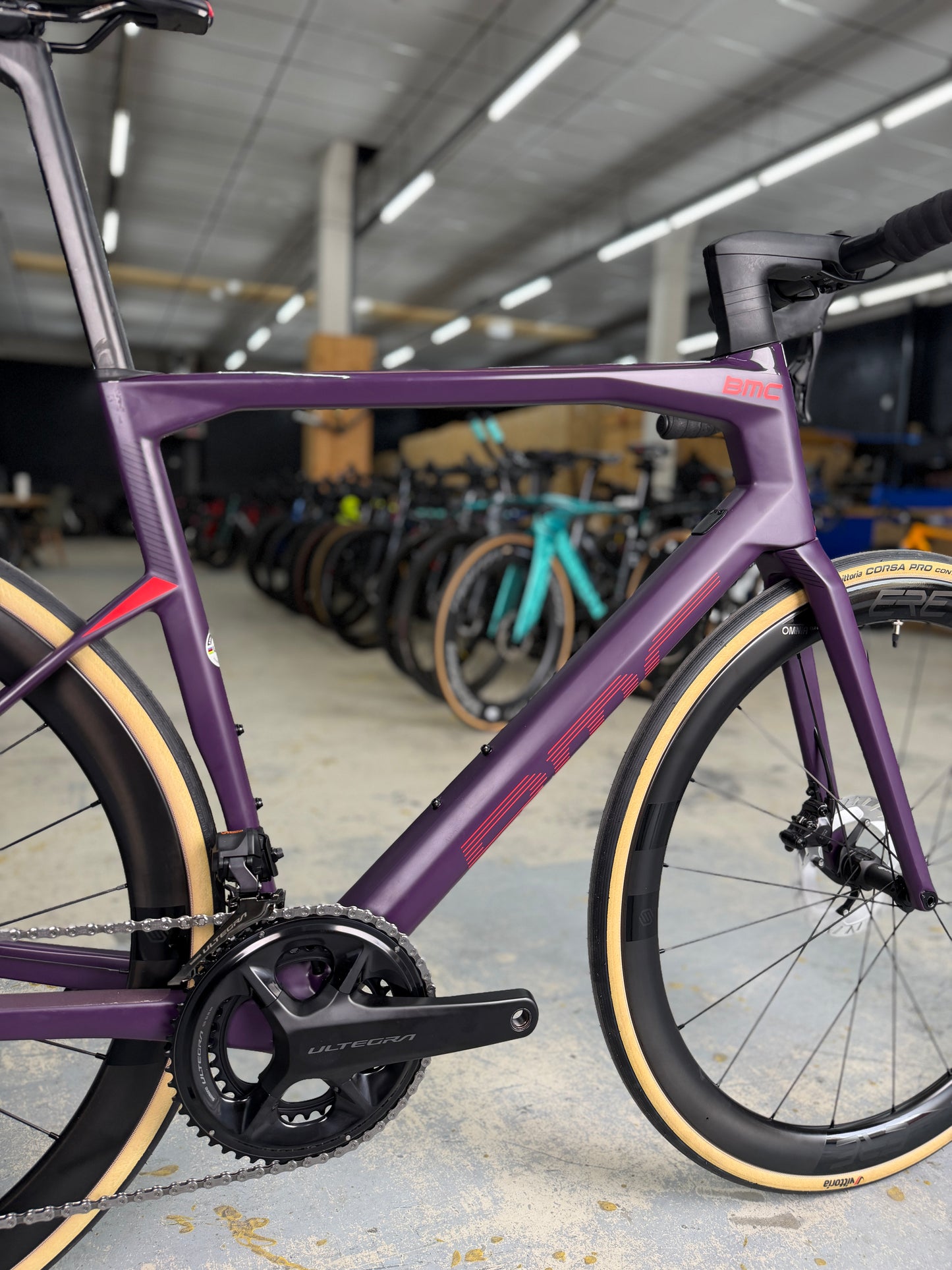 NIEUW BMC Roadmachine 01 Di2 Carbon Racefiets
