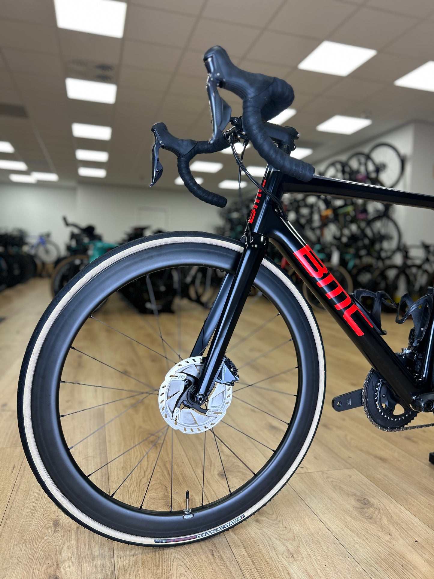 BMC Teammachine SLR02 Di2 Carbon Road Bike