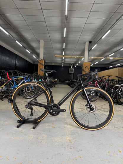 BMC RoadMachine 01 Di2 Carbon Racefiets