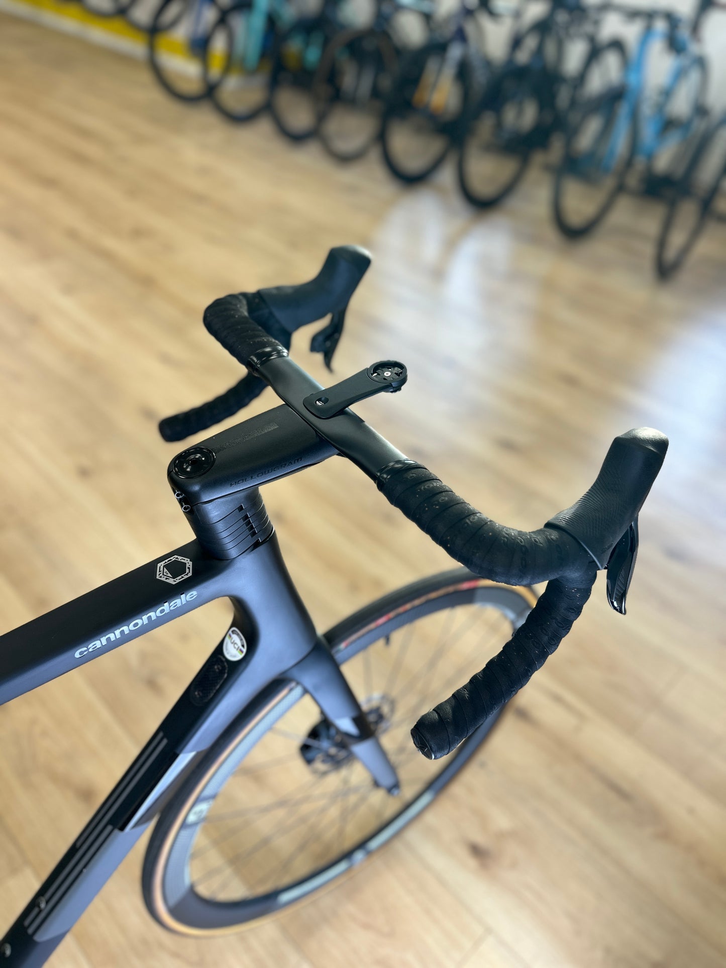 Showroom Model 0km Cannondale SuperSix EVO Hi-MOD Disc Carbon Racefiets