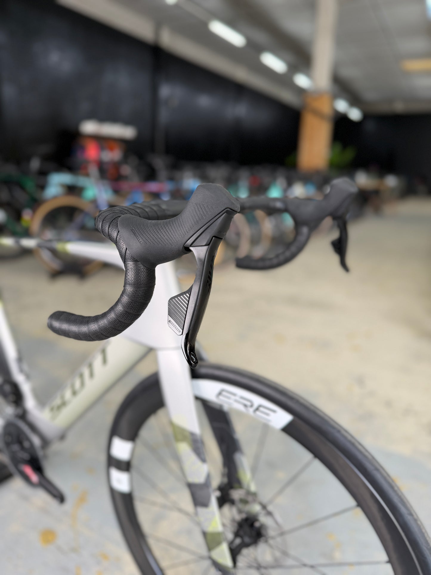 Showroom Model Scott Foil RC30 AXS Carbon Racefiets