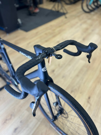 0km Showroom Model Cervelo Aspero 5 Red XPLR AXS Gravel Fiets