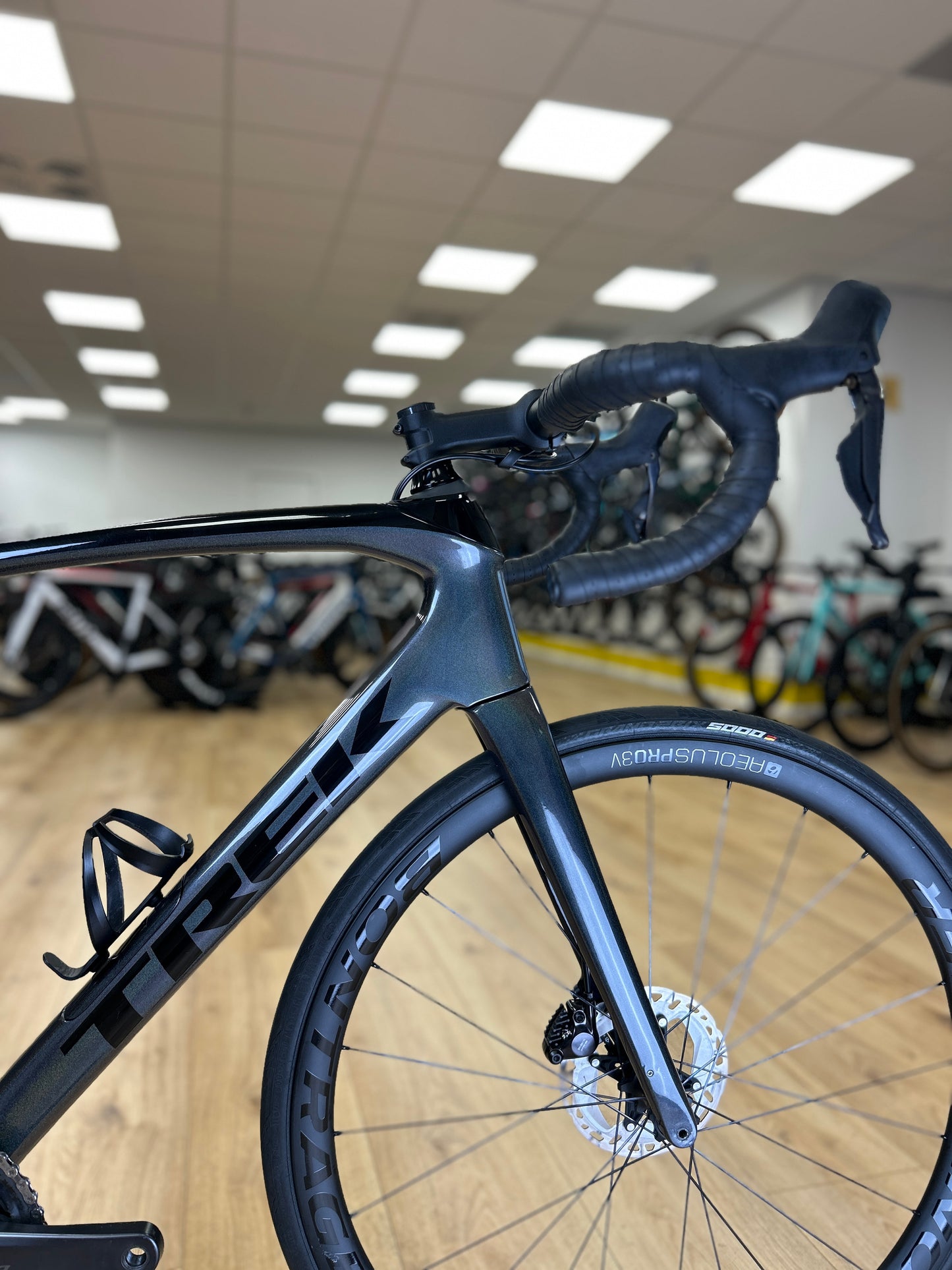 Trek Domane SL7 Di2 Carbon Racefiets