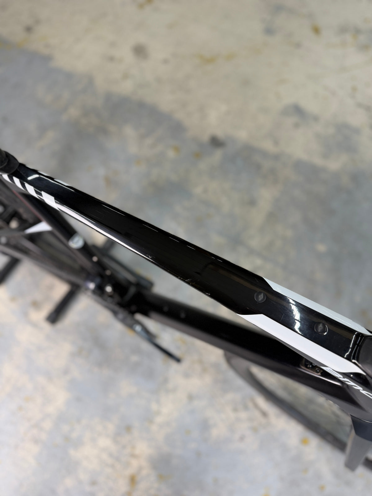 BMC Roadmachine 02 ONE Di2 Carbon Racefiets