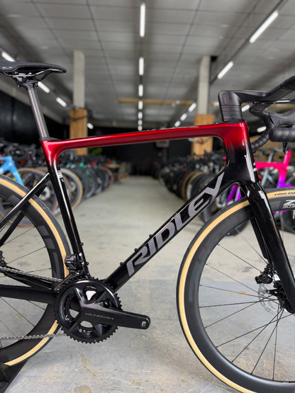 NIEUW Ridley Falcn Di2 Carbon Racefiets
