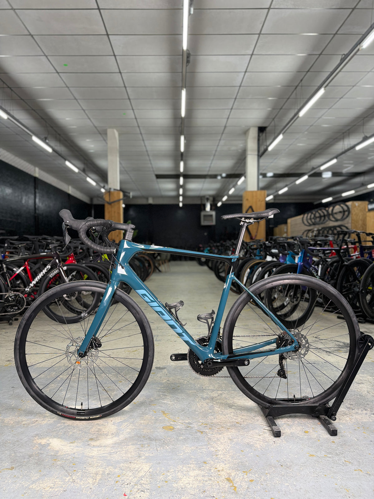 Giant Defy Carbon Racefiets