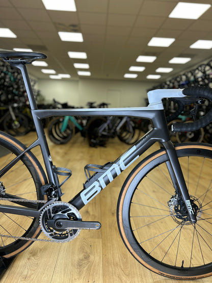BMC Teammachine SLR01 Red eTap Carbon Racefiets