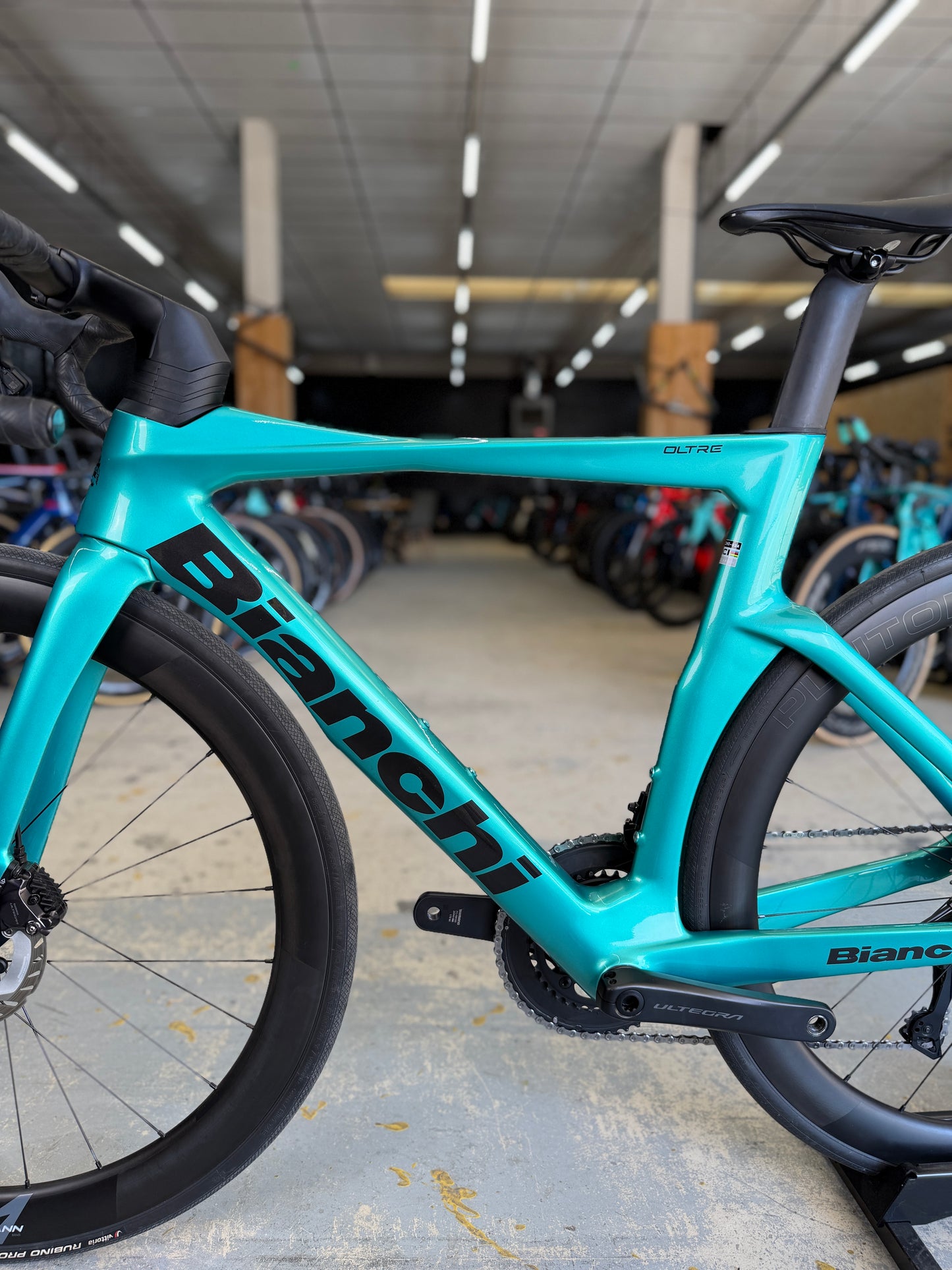 DEMO Bianchi Oltre Comp Di2 Carbon Racefiets