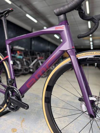 NIEUW BMC Roadmachine 01 Di2 Carbon Racefiets