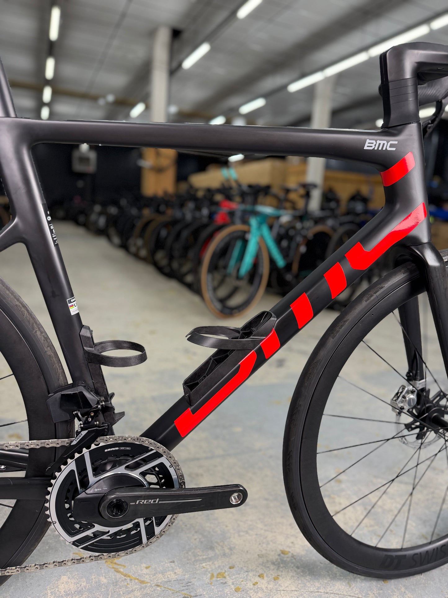 NIEUW BMC Teammachine SLR 01 ONE Red eTap Carbon Racefiets