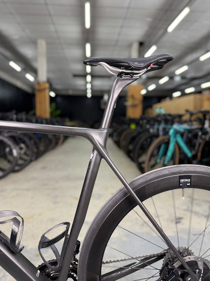 Canyon Ultimate CF SLX Dura Ace Di2 Carbon Racefiets