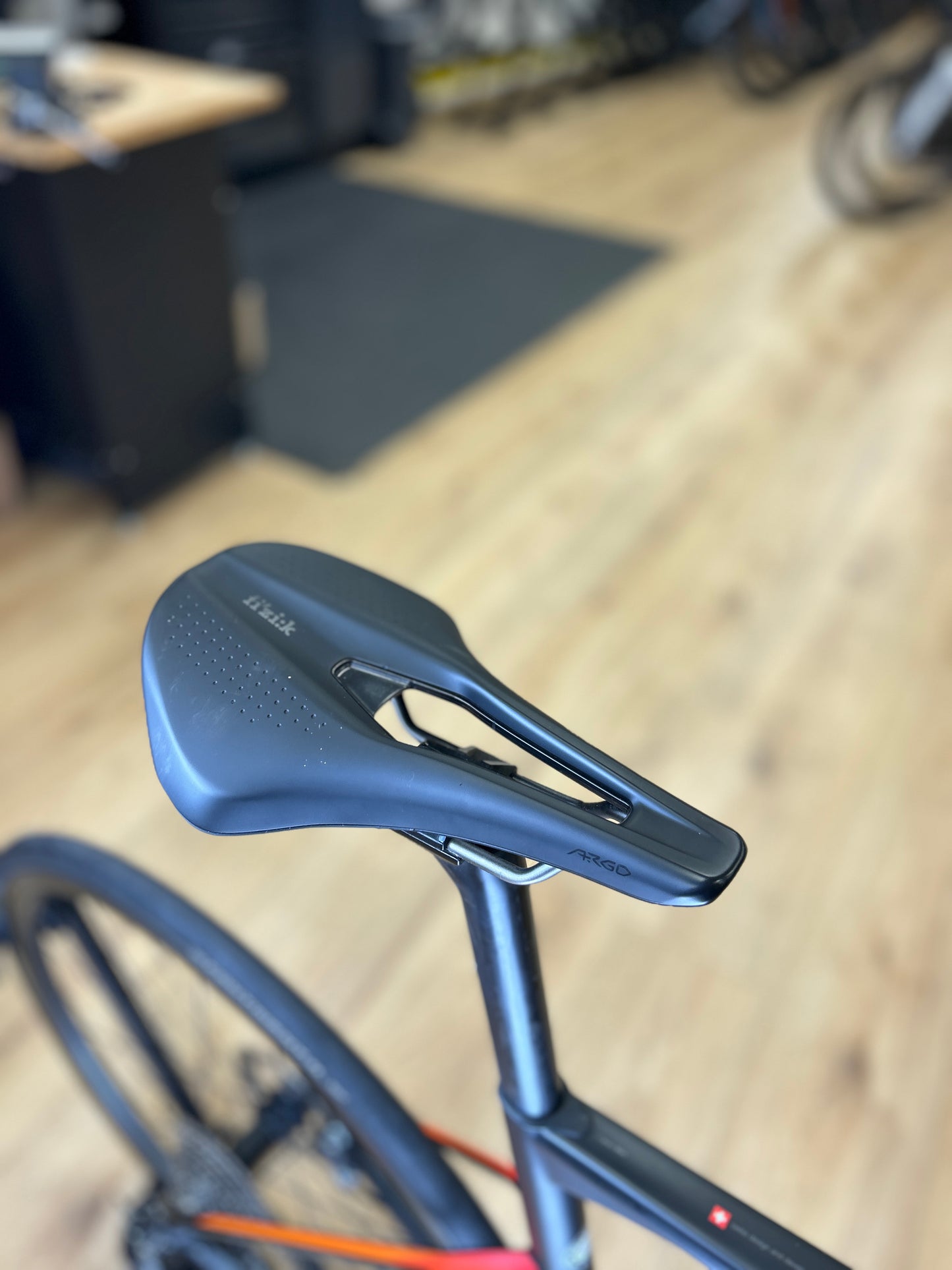 1000 km BMC Roadmachine 01 Di2 Carbon Racefiets